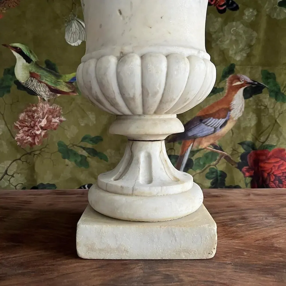 Antique Medici Urn Vase - 19th century original Carrara marble vase