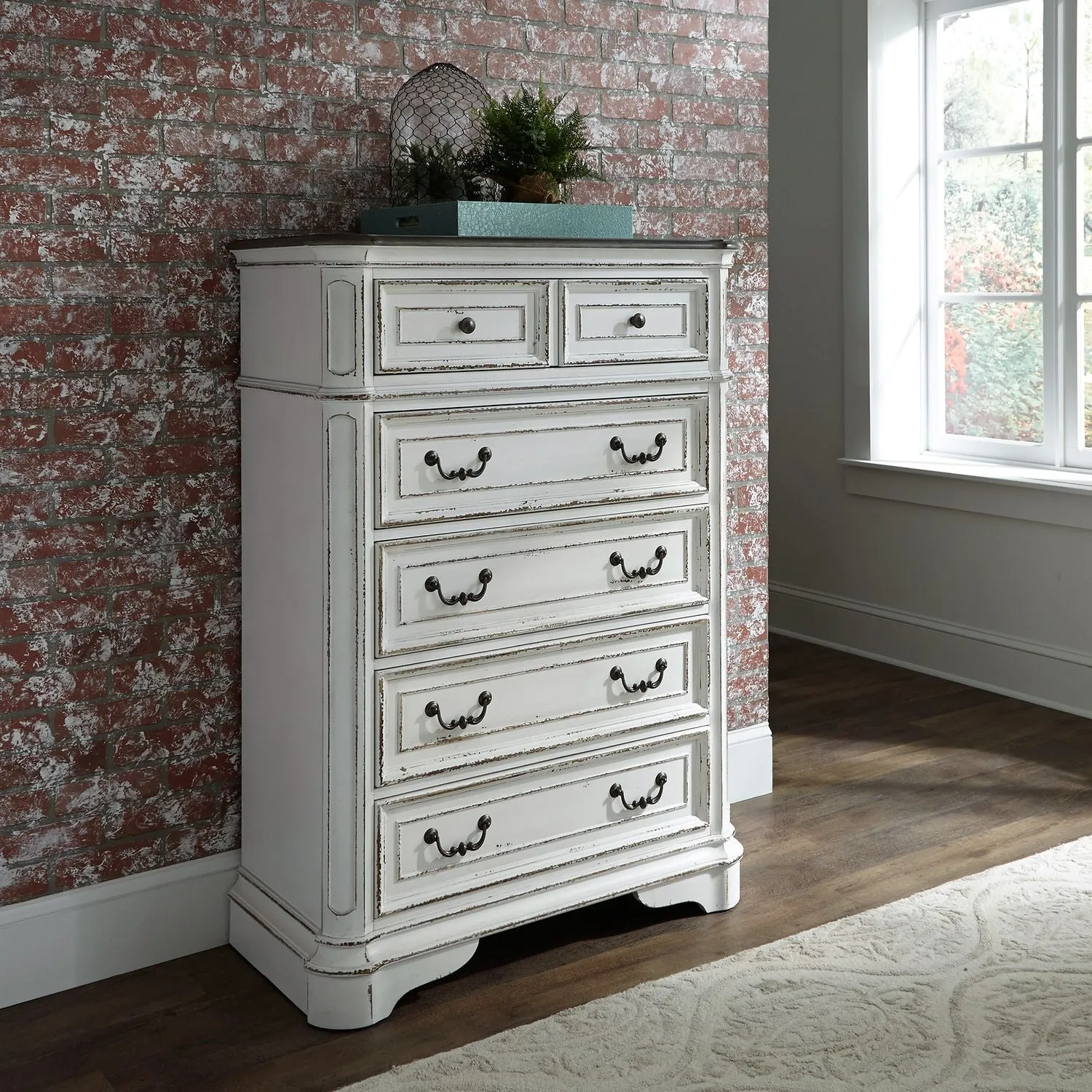 Aretmis 5 Drawer Chest / Dresser