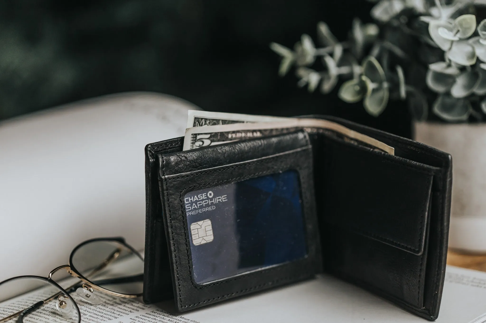 Coin/Card Wallet - Black