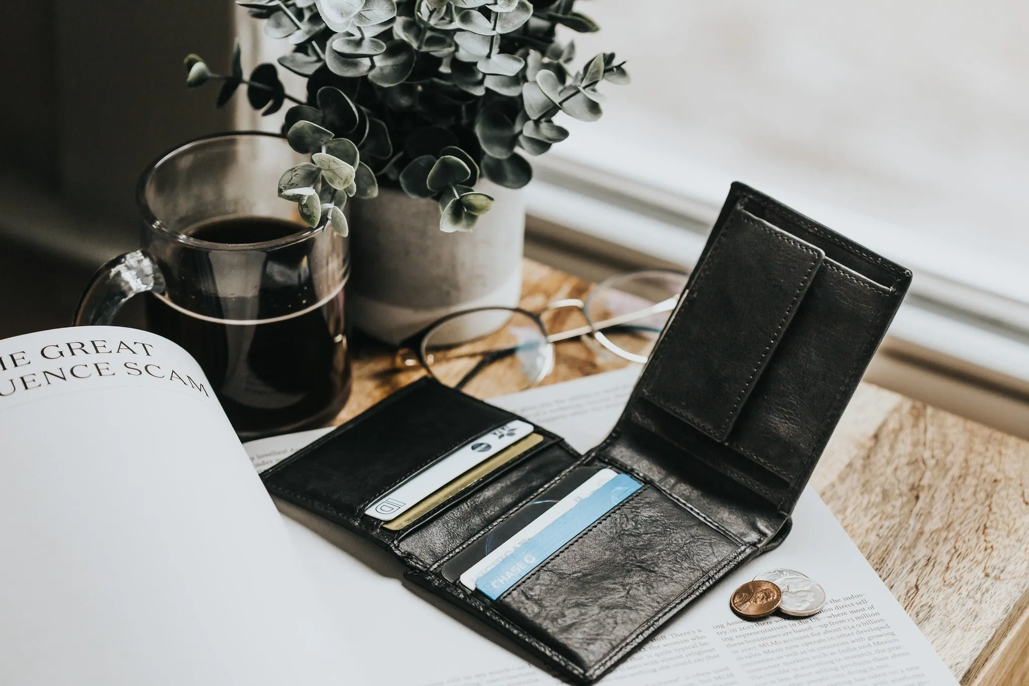 Coin/Card Wallet - Black