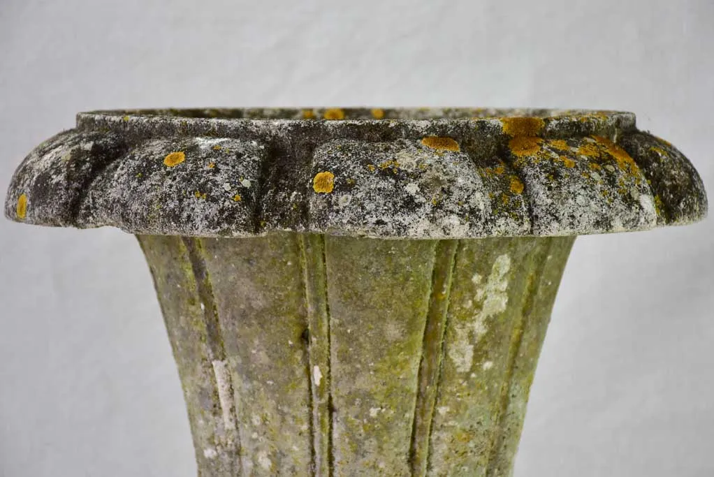 Early 20th-century French Medici shape stone planter 20"