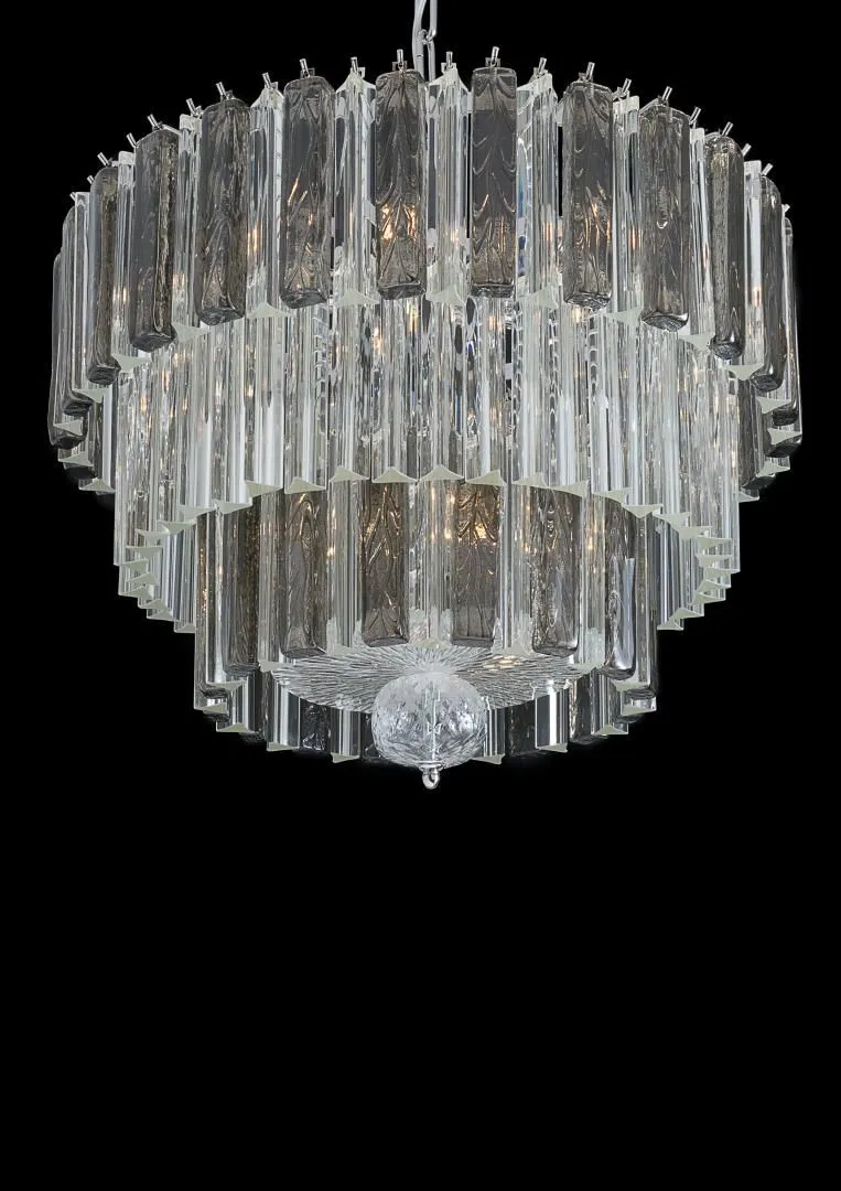 Elegant Mid-Century  Venetian Chandelier With Smoked And Clear Glass Prisms