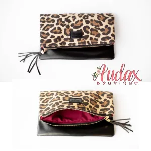 Funky Leo Clutch