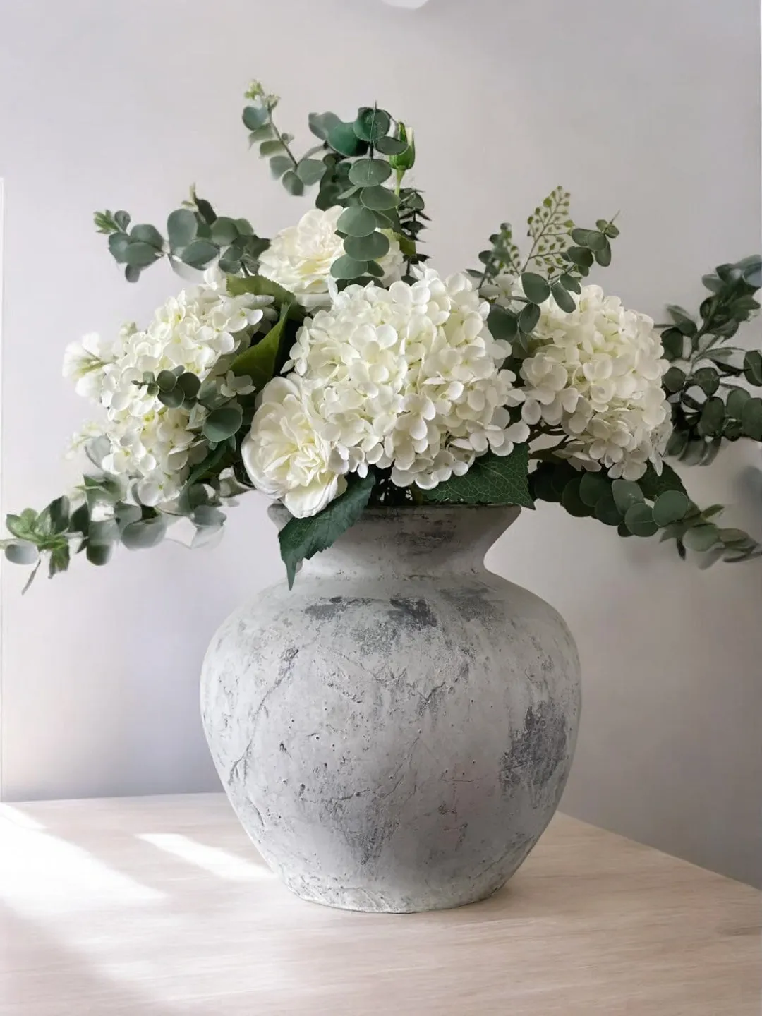 Large Darcy Antique White Stone Concrete Vase