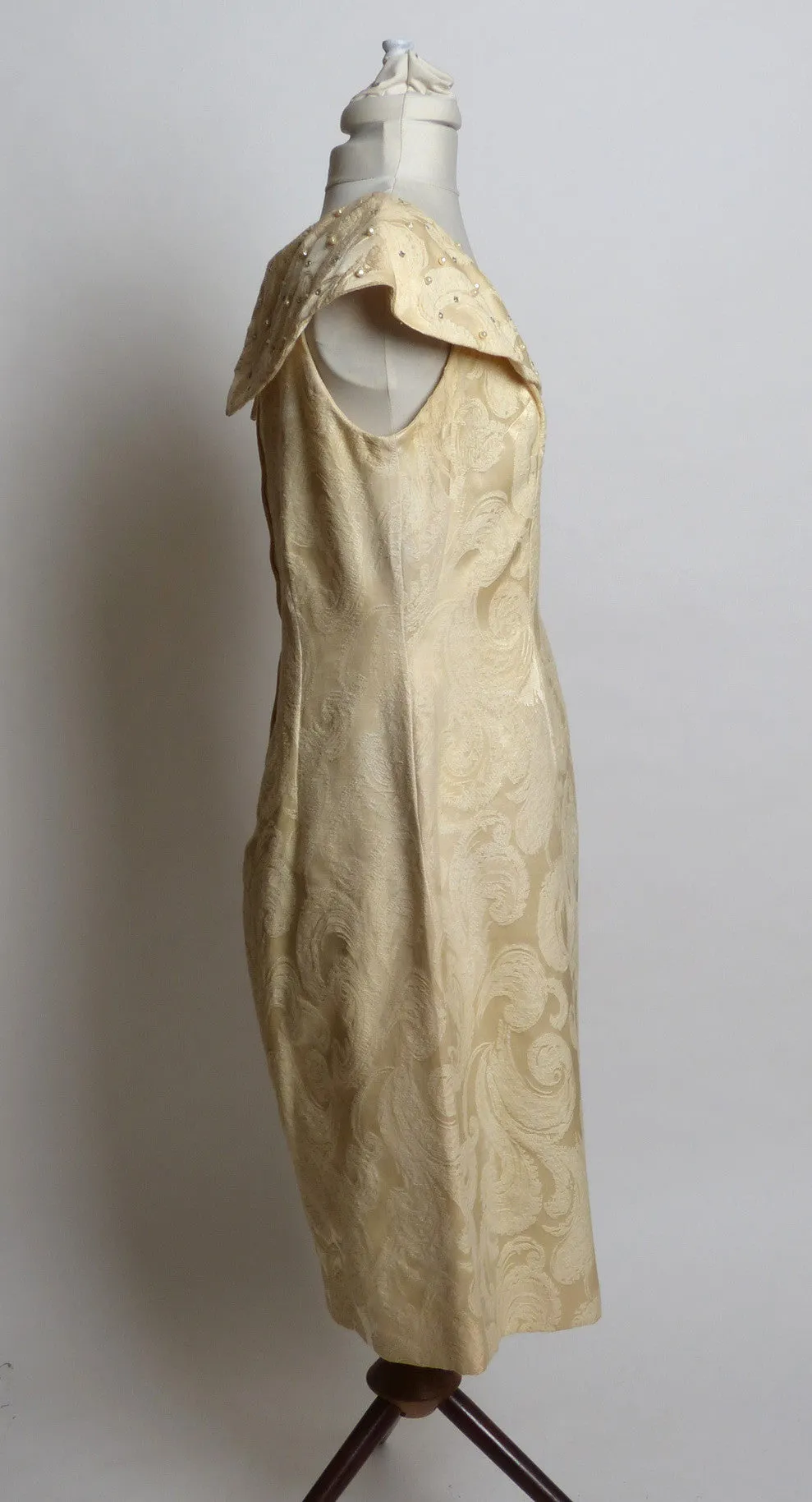 Late 1950s/Early 1960s Lilli Diamond of California Cream Ivory Silk Brocade Dress