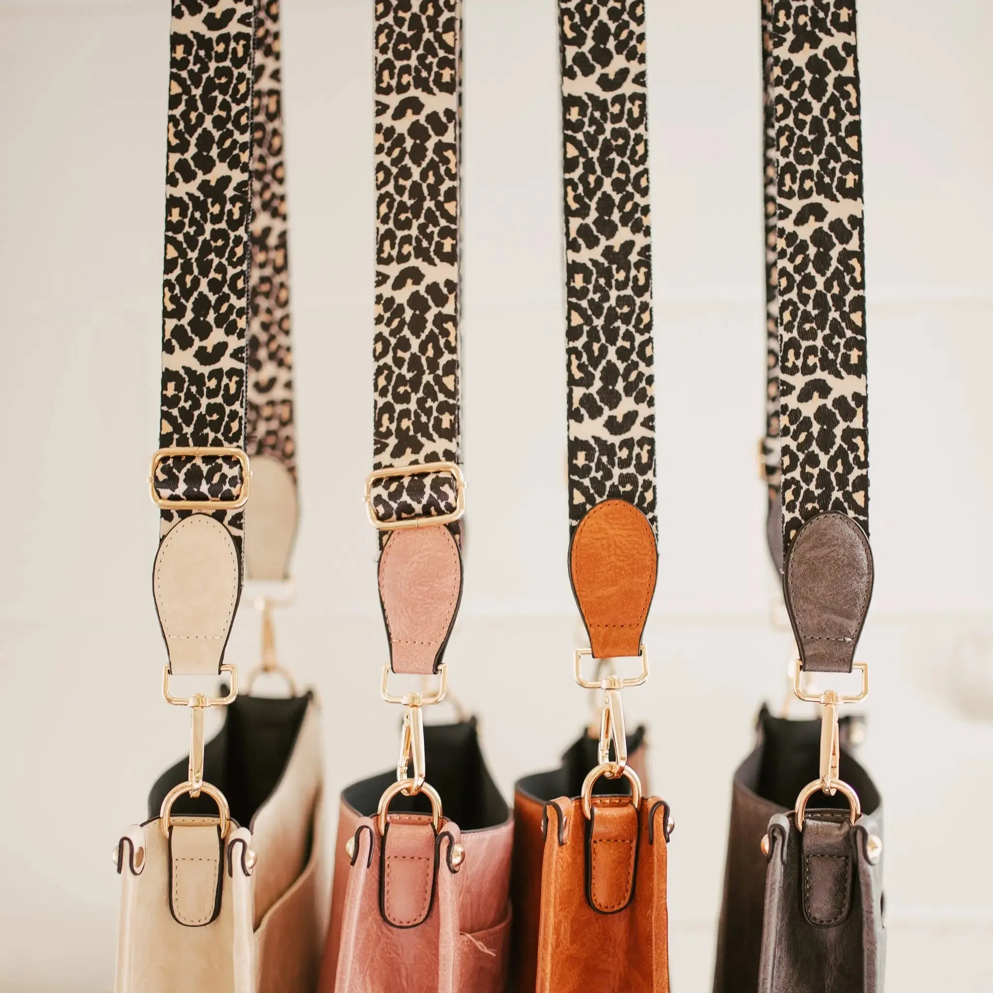 Paziye Leopard Strap Crossbody Bag