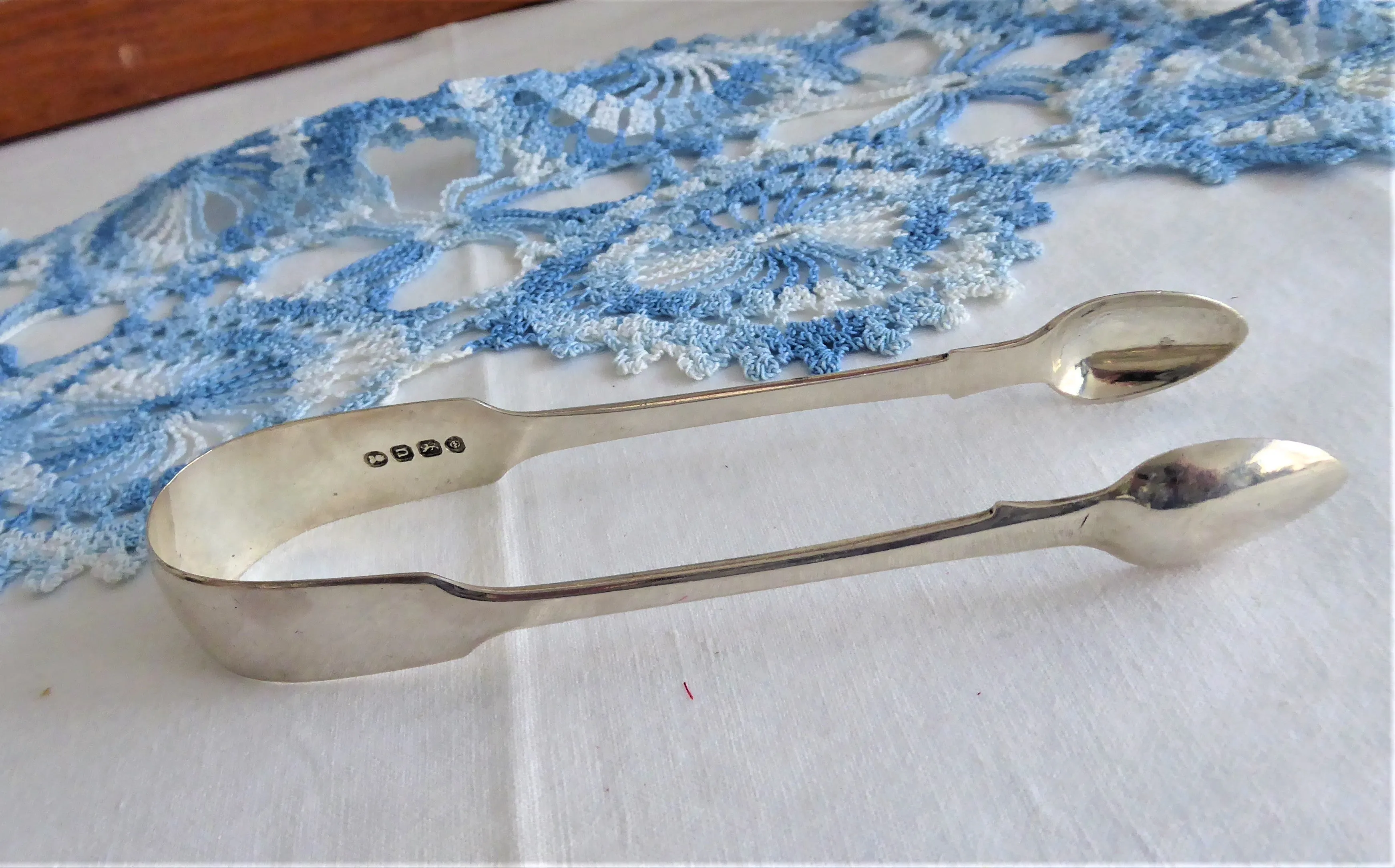 Regency Sugar Tongs English Hallmarked Sterling Silver 1835 London ABS Mono P T