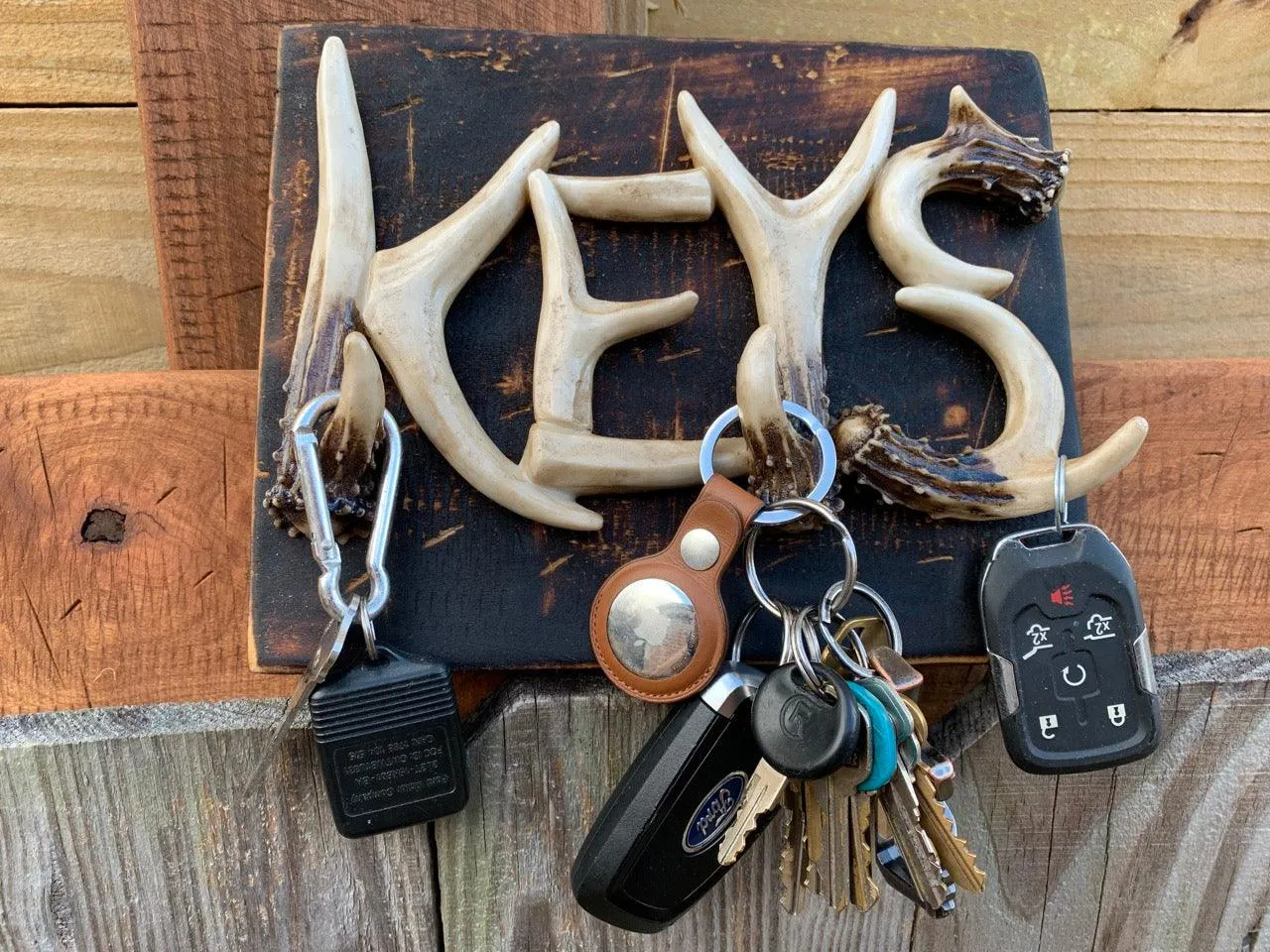 Rustic Deer Antler Horns Keychain Holder