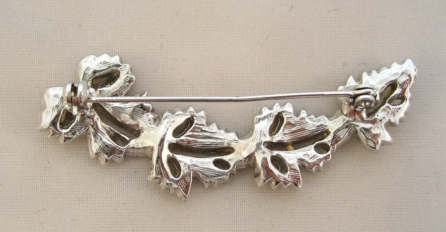 Silvertone Maple Leaf Curved Bar Brooch/Pin