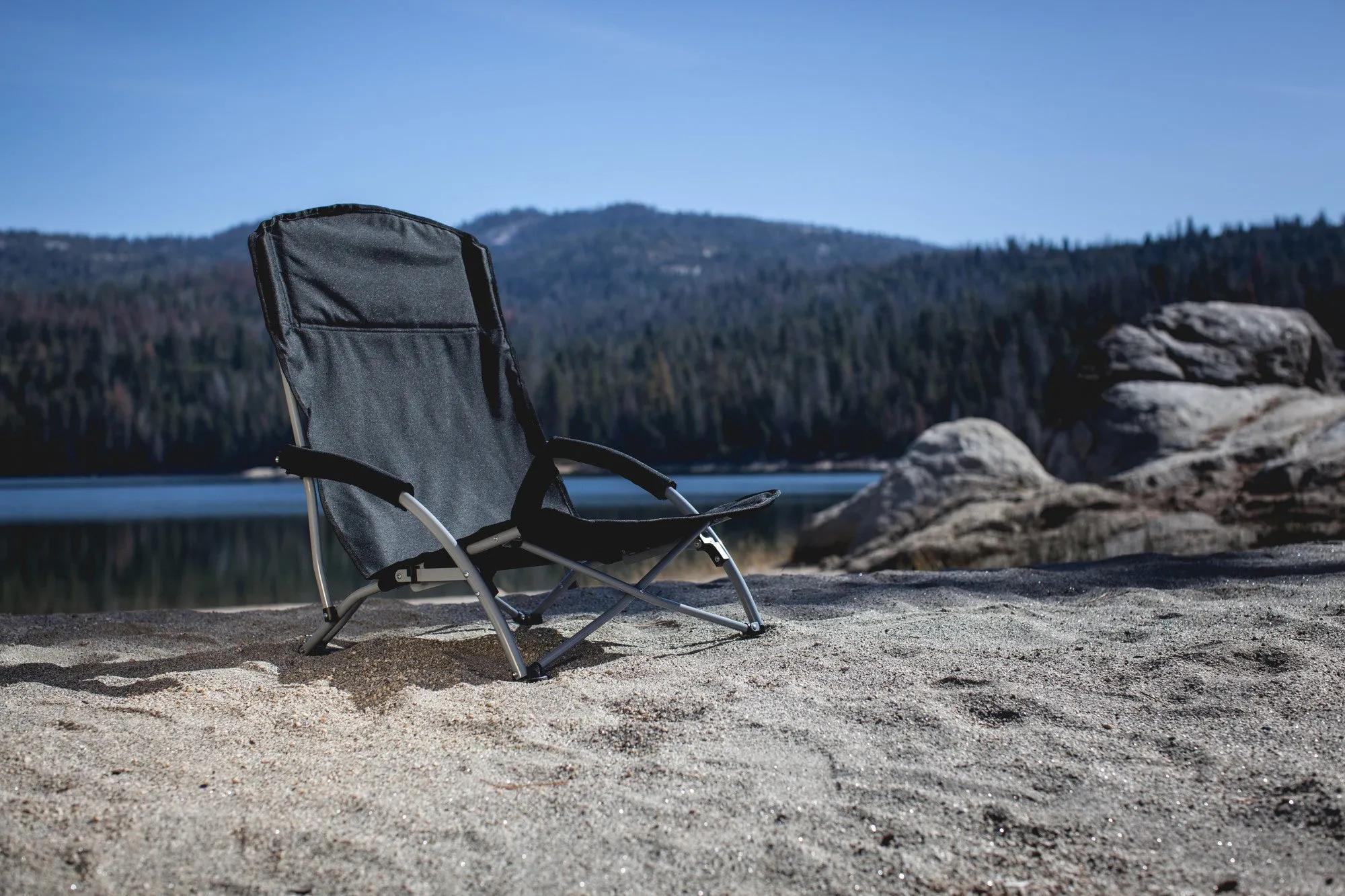 Stanford Cardinal - Tranquility Beach Chair with Carry Bag