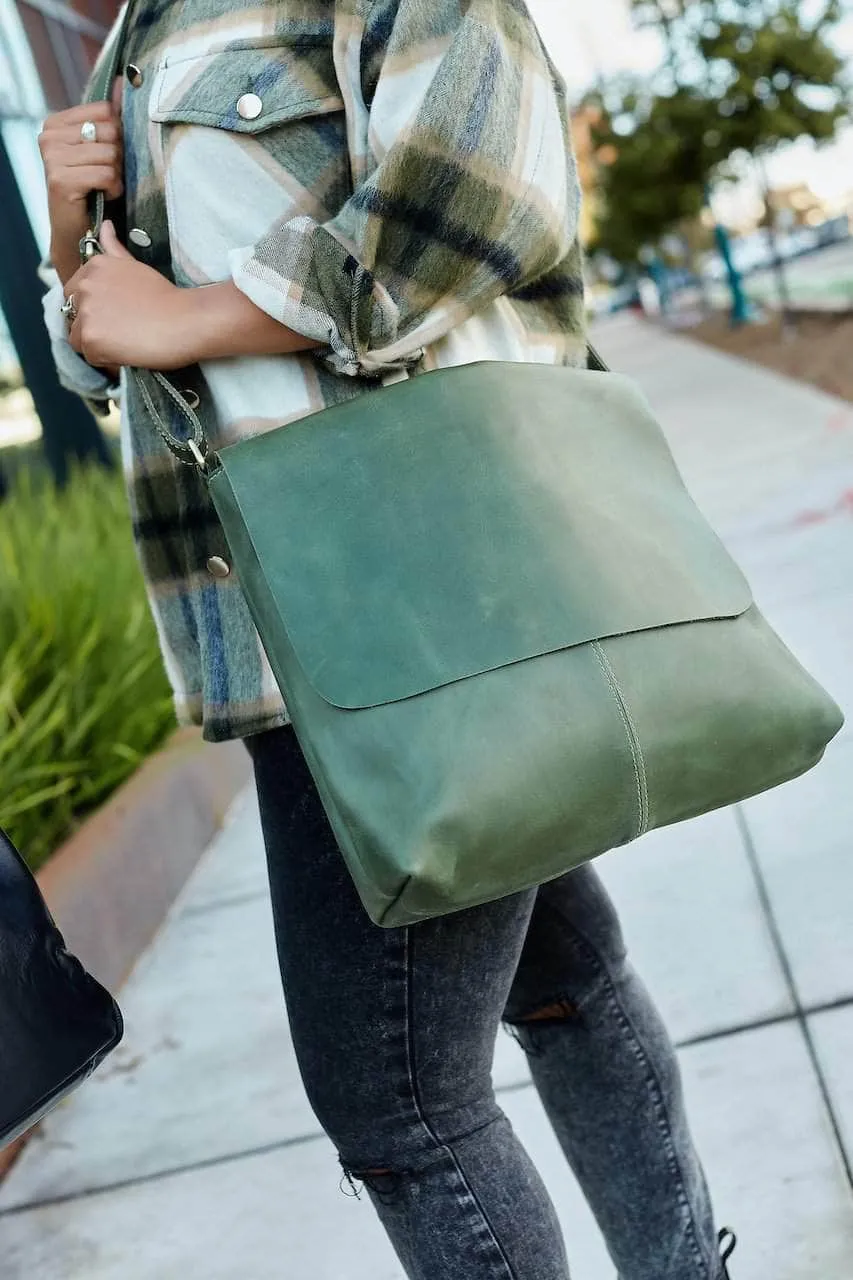 Telak Leather Messenger Bag - Forest Green