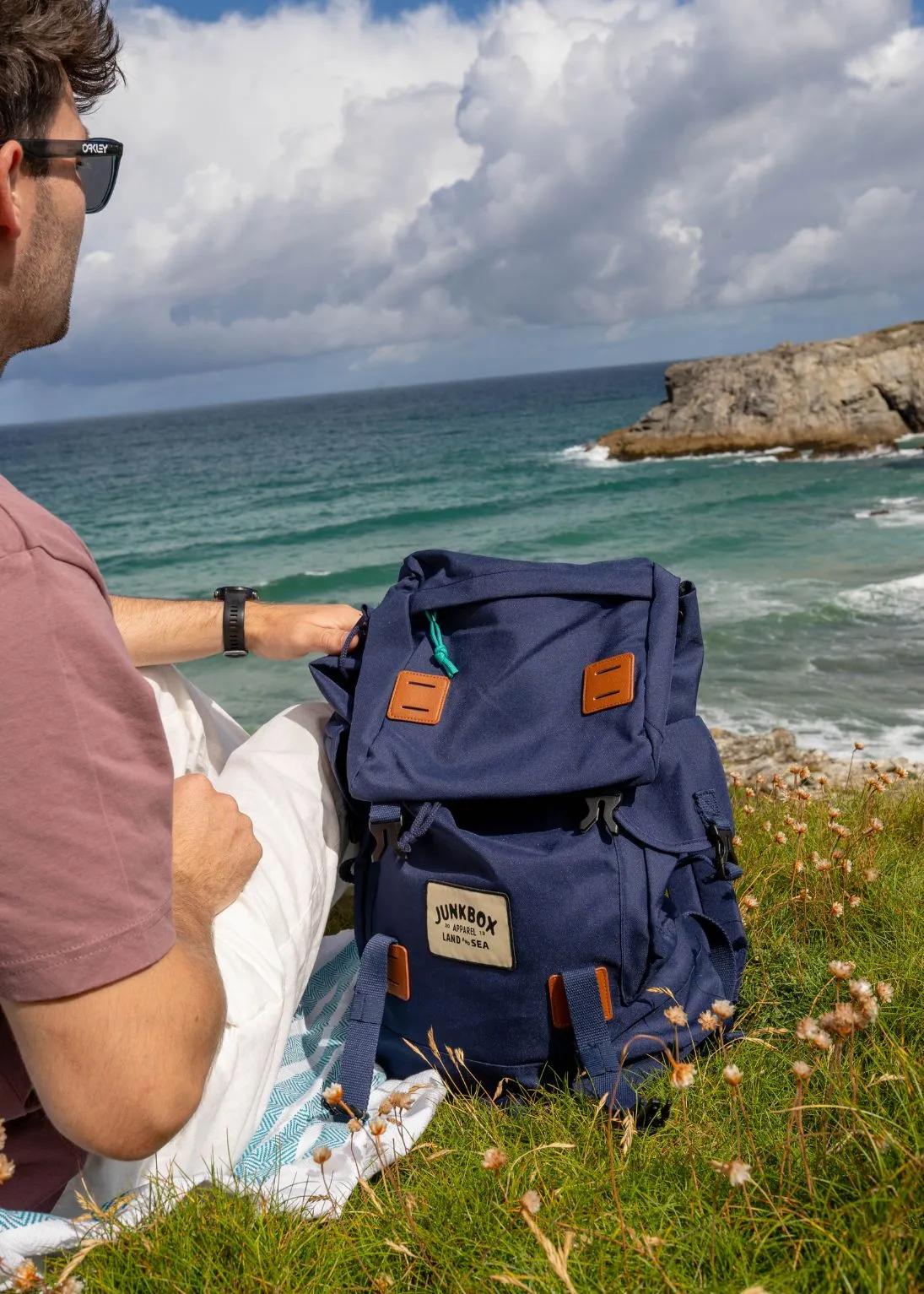 'The Explorer' Backpack in Navy